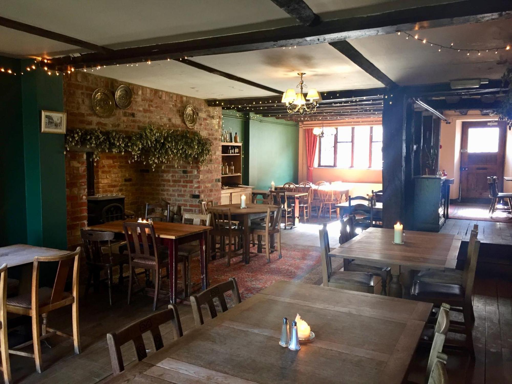 The George Inn Алфристън Екстериор снимка